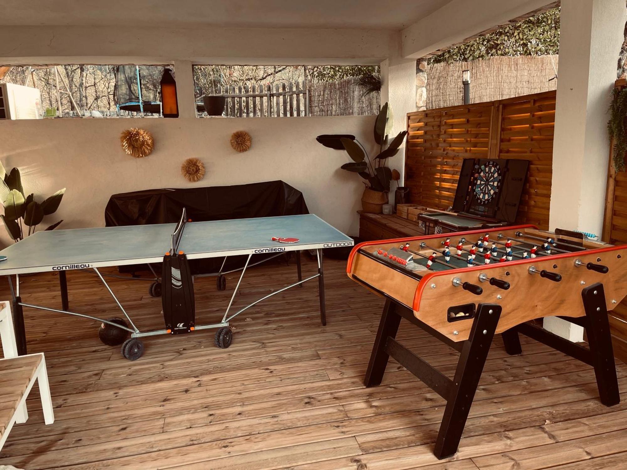 2P Au Coeur Des Montagnes Avec Piscine Chauffee Apartamento Puget-Théniers Exterior foto